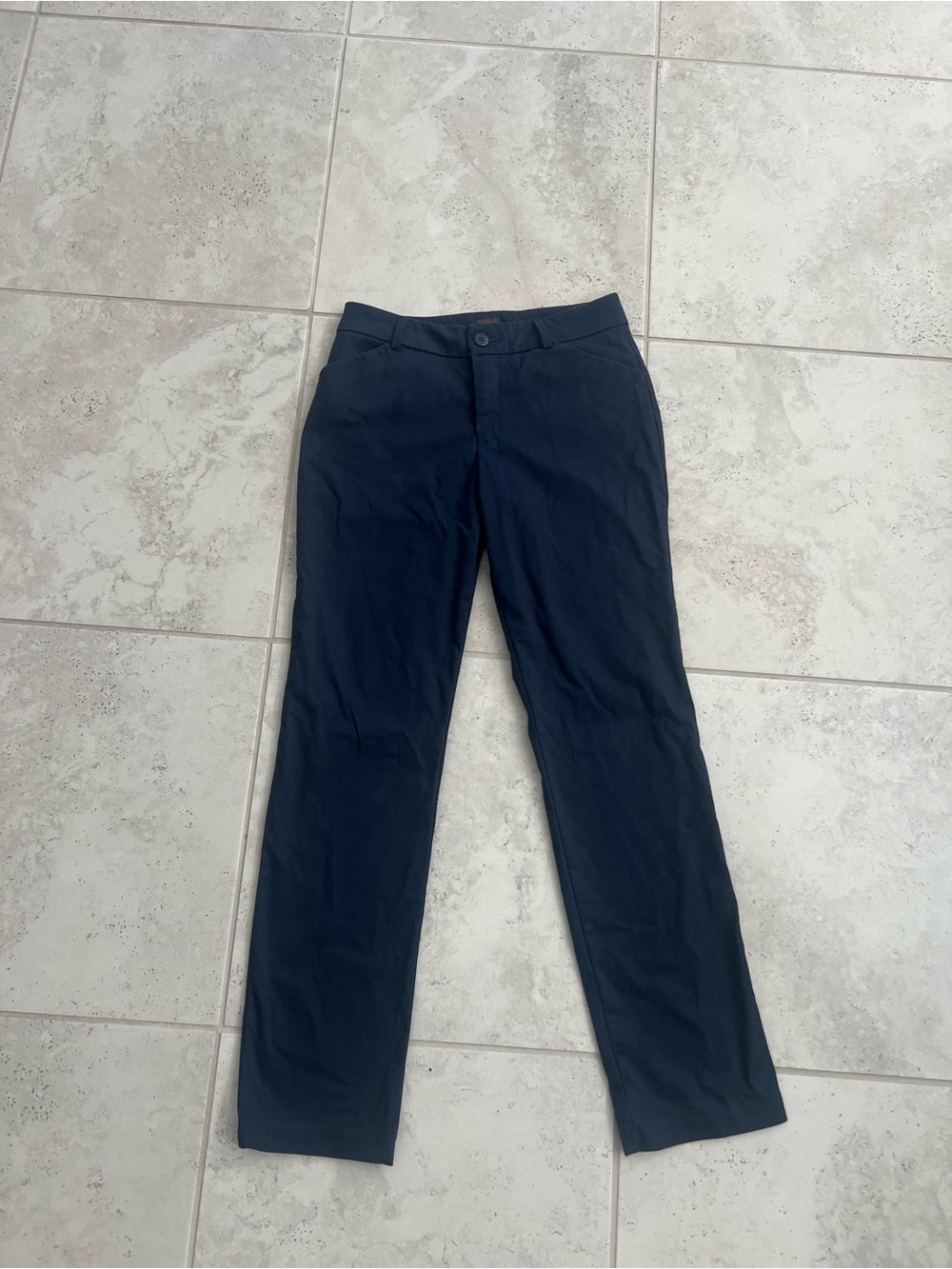 Lee Women's Wrinkle Free Relaxed Fit Straight Leg Pant in Navy Blue